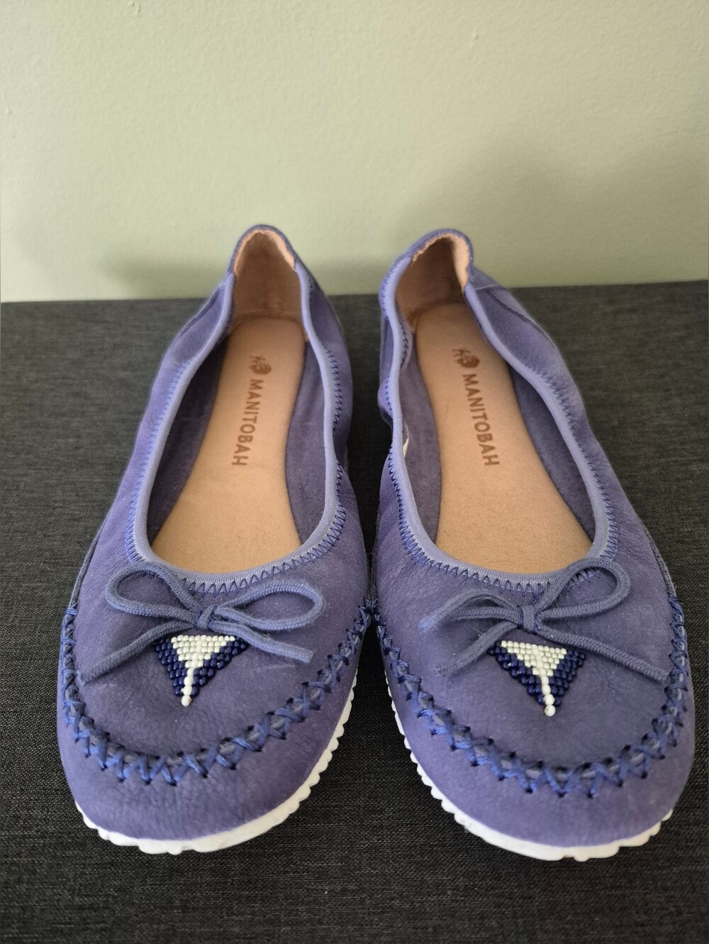 NEW Manitobah Purple Soft Leather Moccasins, 6, True To Size